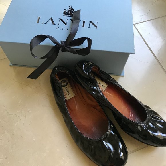 Lanvin Patent Flats - Picture 1 of 7